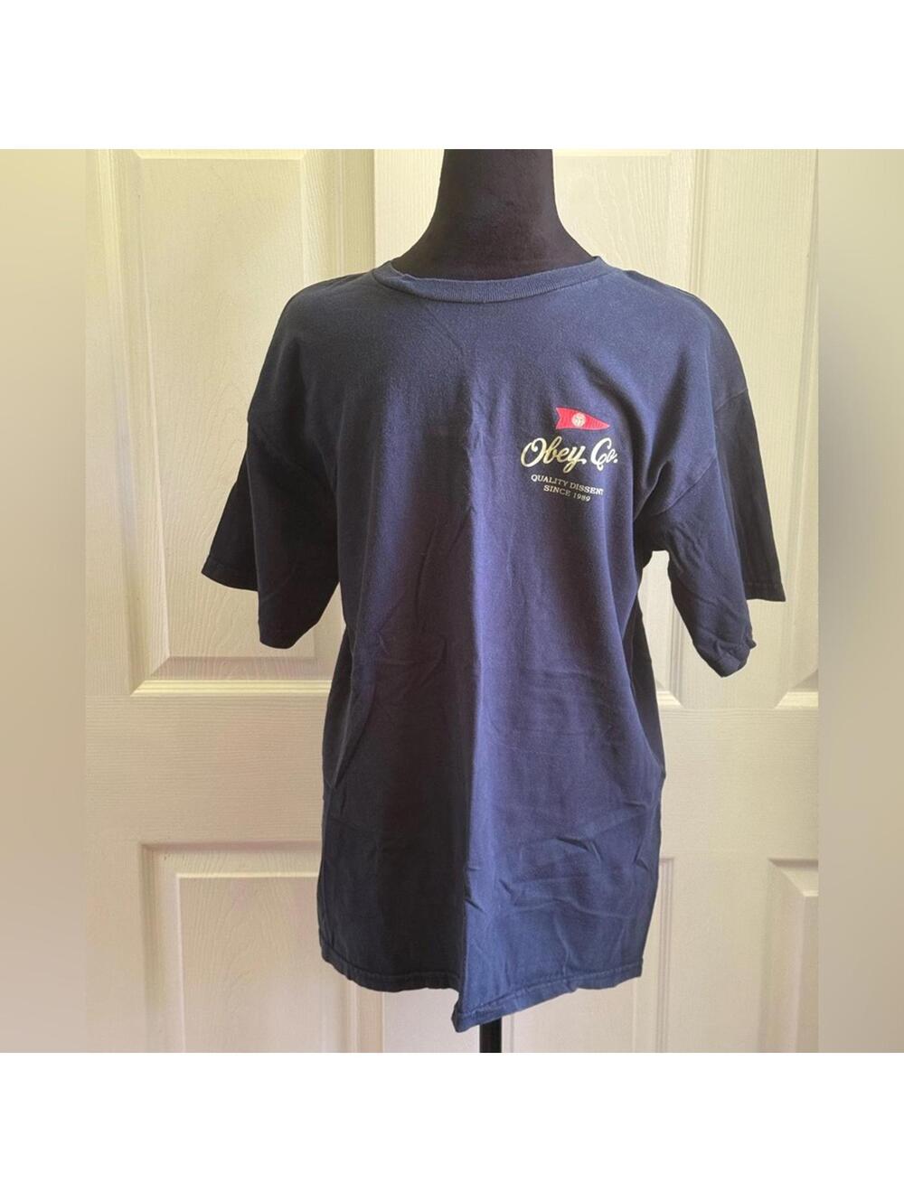 Men's Shirt | Short Sleeve Tee | Obey | Size Medium